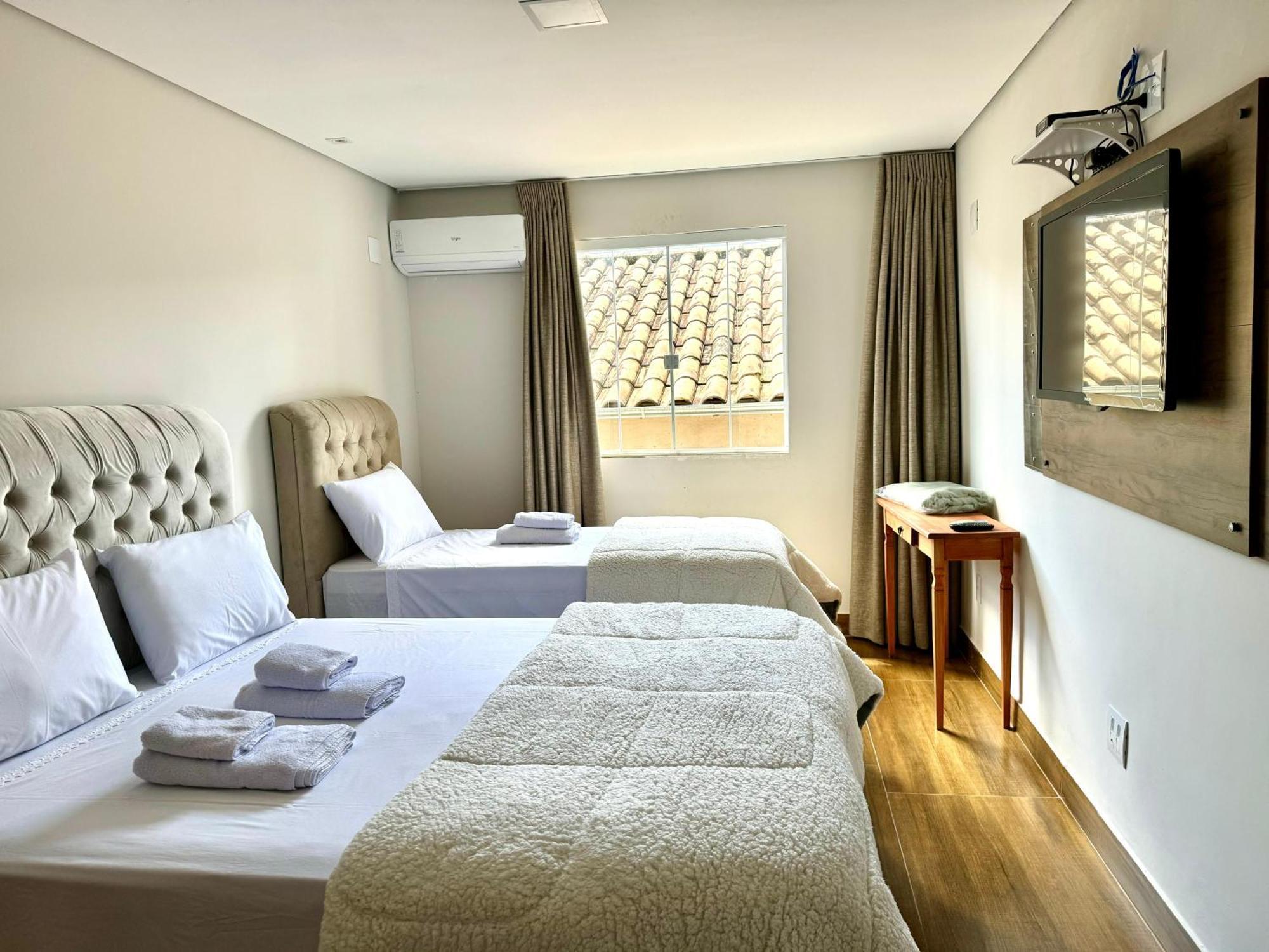 Apartamentos A 200M Do Centro - Hospedaria Villa Da Pedra Tiradentes Kültér fotó