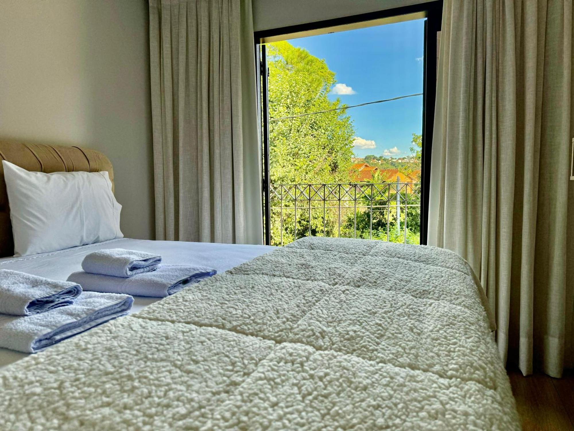 Apartamentos A 200M Do Centro - Hospedaria Villa Da Pedra Tiradentes Kültér fotó